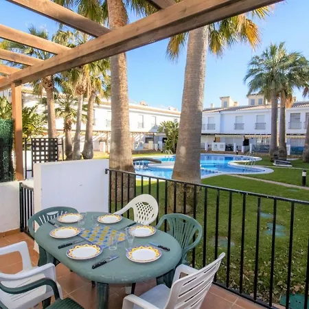 Holiday home Adosado Con Jardin Y Piscina Palm 43